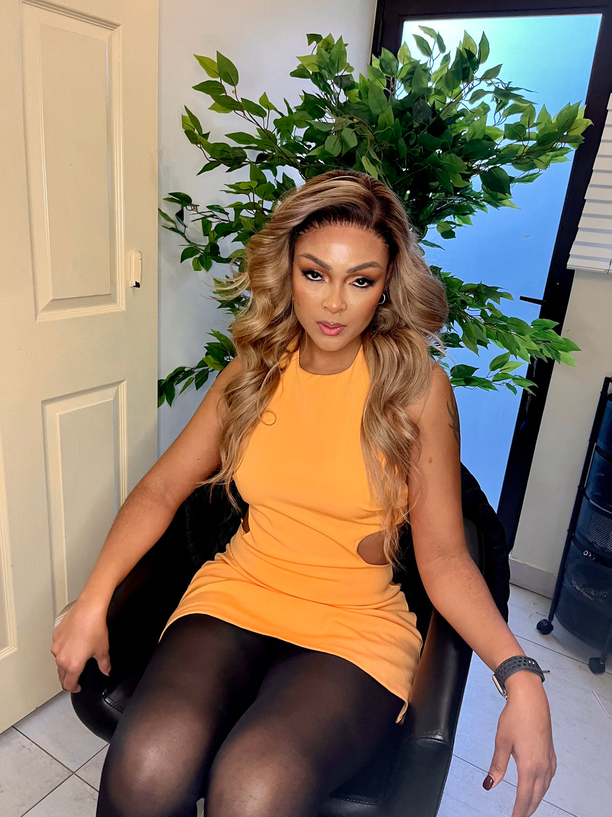 YONCE UNIT (ASH BLONDE)- Glueless raw hd lace wig