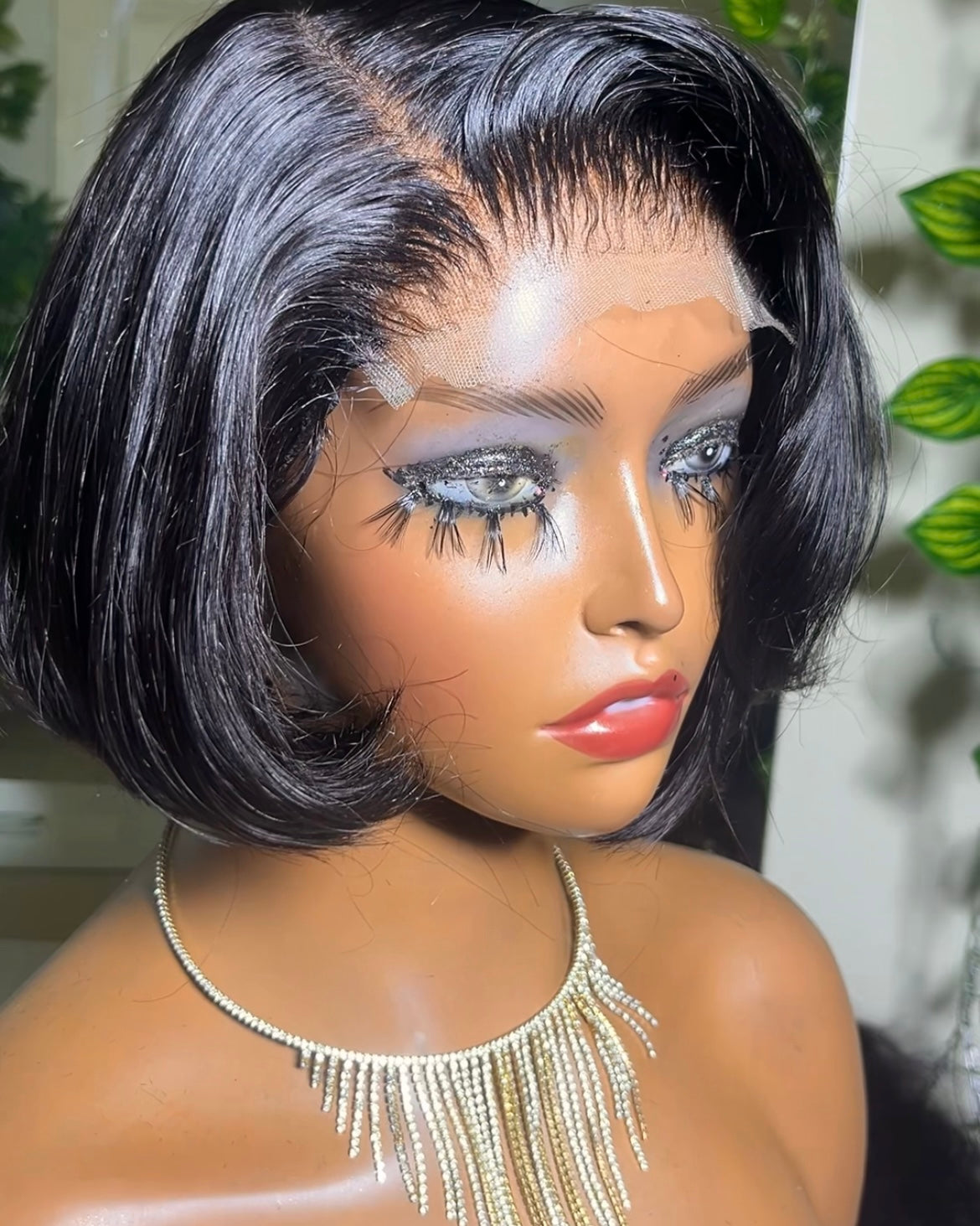 DOUBLE DRAWN LAYERED BOB -hd lace wig